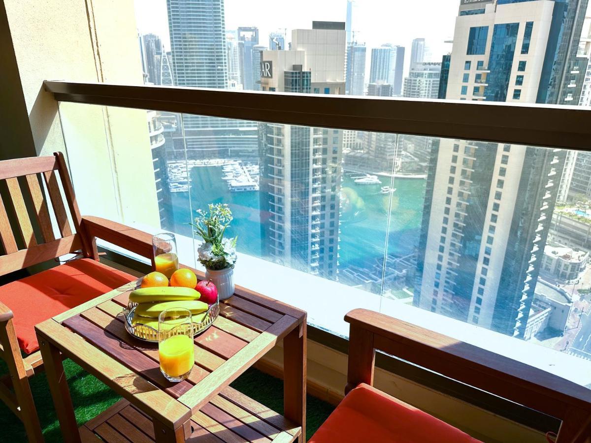 Luxury Casa - Indigo Sea View Apartment Jbr Beach 2Br دبي المظهر الخارجي الصورة